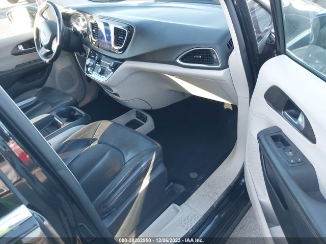 2C4RC1BG8HR530071 Chrysler Pacifica Touring-l