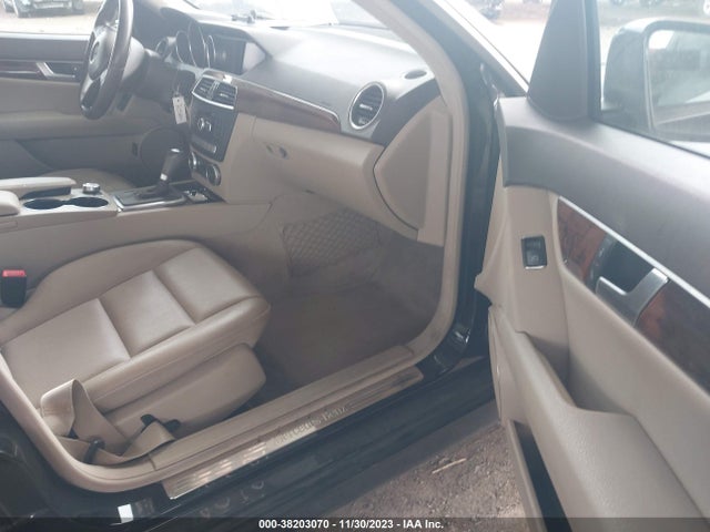 2012 MERCEDES-BENZ C 300 SPORT 4MATIC/LUXURY 4MATIC VIN: WDDGF8BB3CA647586