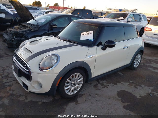 2015 MINI HARDTOP WMWXP7C50F2A41106 Photo 1