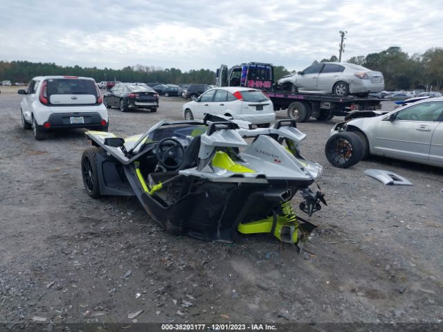 2018 POLARIS SLINGSHOT 57XAARFA2J8126182 Photo 2