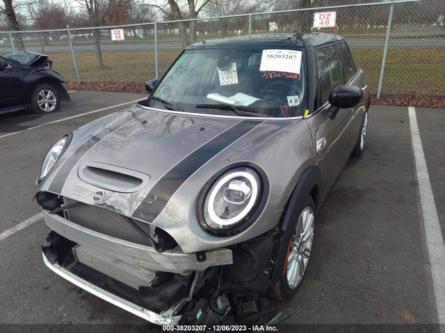 2020 MINI HARDTOP WMWXU9C0XL2M80606 Photo 1