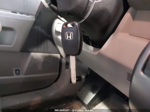 2013 HONDA PILOT EX-L VIN: 5FNYF3H56DB032512