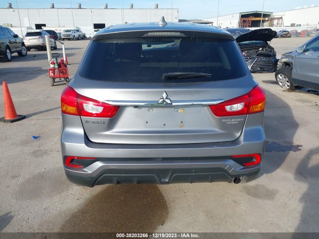 JA4AP3AU4KU028392 Mitsubishi Outlander Sport 2.0 Es