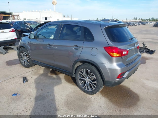 JA4AP3AU4KU028392 Mitsubishi Outlander Sport 2.0 Es