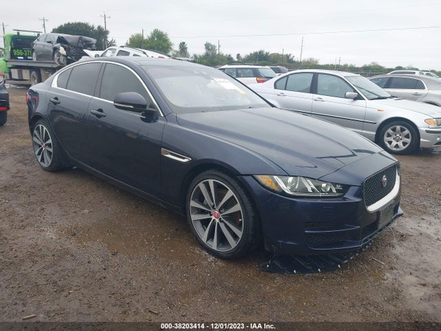 2018 JAGUAR XE SAJAE4FN9JCP22634 Photo 0