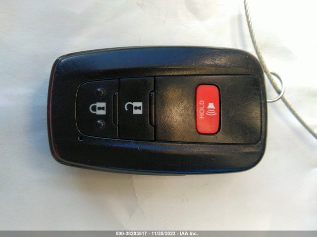 Toyota Prius Two 2016 JTDKBRFU7G3003634 Image 11