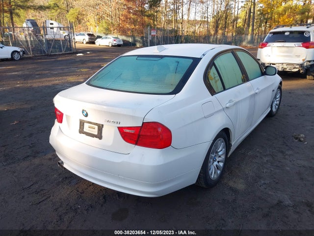 2009 BMW 328I VIN: WBAPH73519E128199