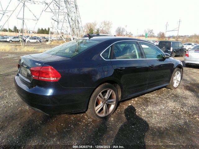 2014 VOLKSWAGEN PASSAT 1.8T SE/1.8T SPORT VIN: 1VWBT7A38EC041772