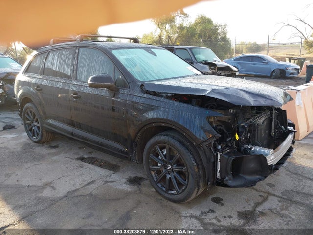 2017 AUDI Q7 3.0T PREMIUM VIN: WA1LAAF77HD030177
