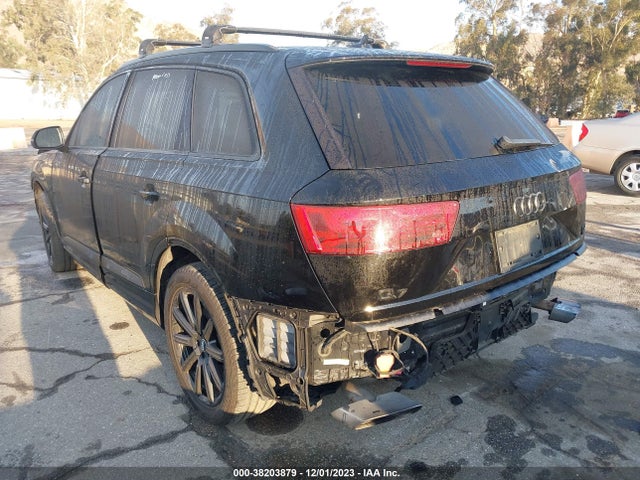 2017 AUDI Q7 3.0T PREMIUM VIN: WA1LAAF77HD030177