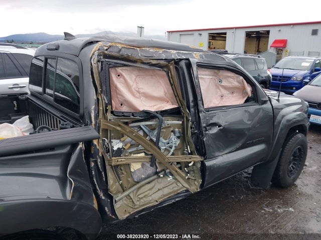 2015 TOYOTA TACOMA BASE V6 VIN: 3TMLU4EN9FM174166