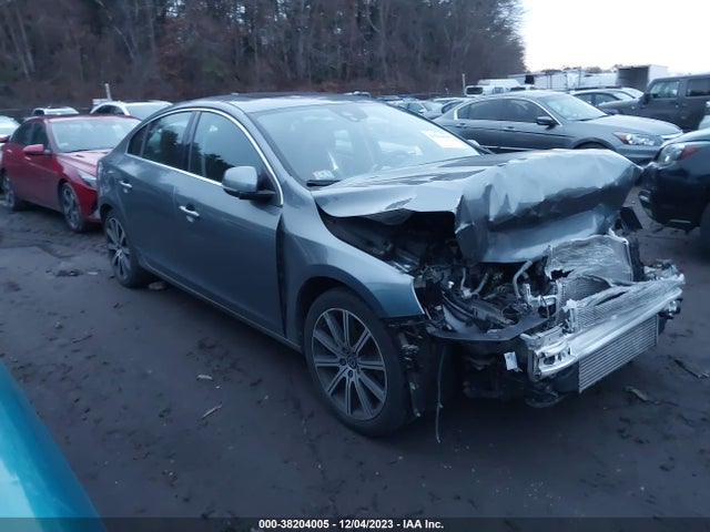 Volvo S60 Inscription T5 2017 LYV402TK3HB127673 Image 1