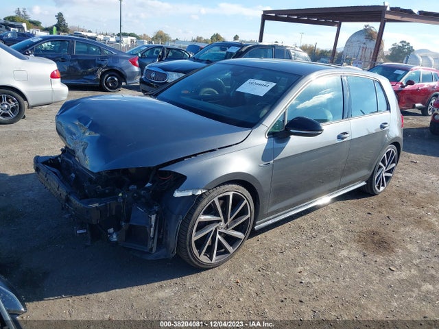 WVWVF7AU0JW199497 Volkswagen Golf R