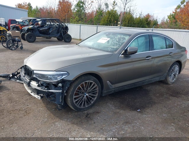 BMW 530I 2018 WBAJA5C56JWA36585 Image 2