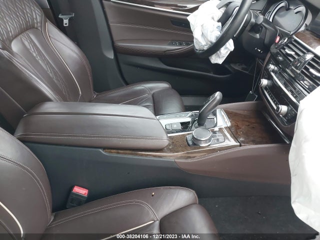 BMW 530I 2018 WBAJA5C56JWA36585 Image 5
