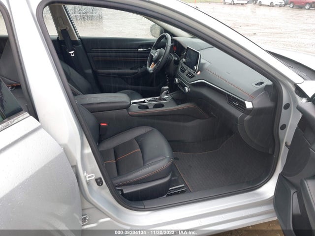 2022 NISSAN ALTIMA SR FWD VIN: 1N4BL4CV3NN390574