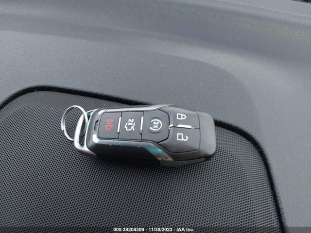 Ford Explorer Limited 2016 1FM5K7F86GGC54038 Image 11