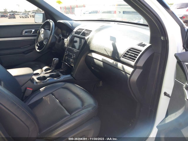 2019 FORD EXPLORER XLT VIN: 1FM5K7D82KGA84241