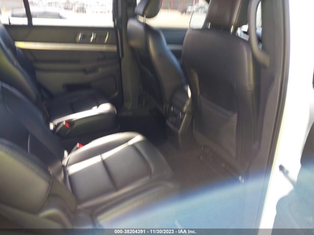 2019 FORD EXPLORER XLT VIN: 1FM5K7D82KGA84241