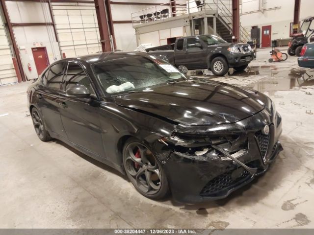 ZARFAECNXJ7565317 Alfa Romeo Giulia Ti Sport Rwd