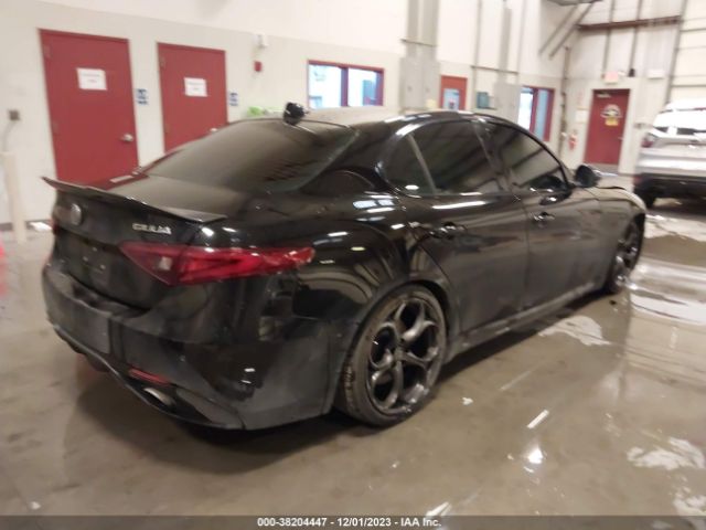 ZARFAECNXJ7565317 Alfa Romeo Giulia Ti Sport Rwd