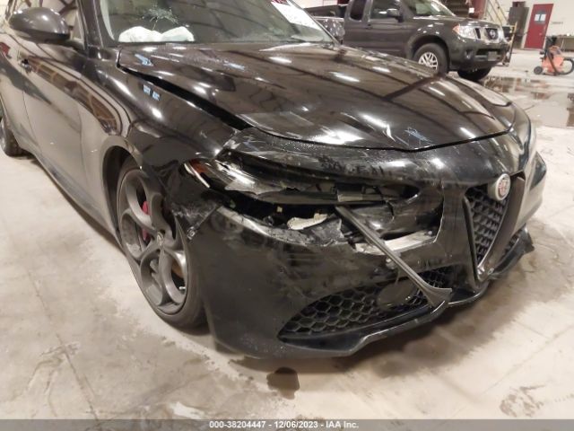 ZARFAECNXJ7565317 Alfa Romeo Giulia Ti Sport Rwd