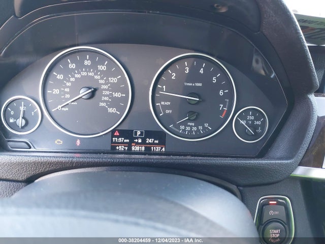 BMW 320i 2016 WBA8A9C53GK617366 Image 7