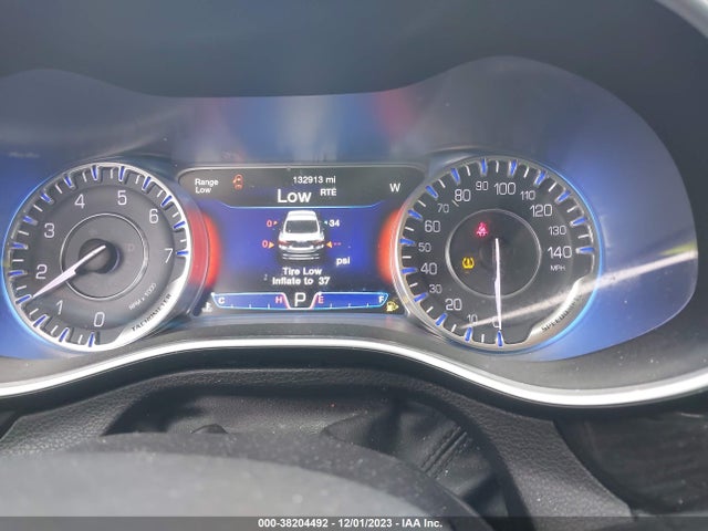 Chrysler 200 C 2015 1C3CCCCBXFN531161 Image 7