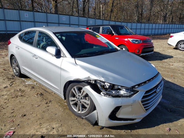 2018 HYUNDAI ELANTRA SEL VIN: 5NPD84LF5JH308688