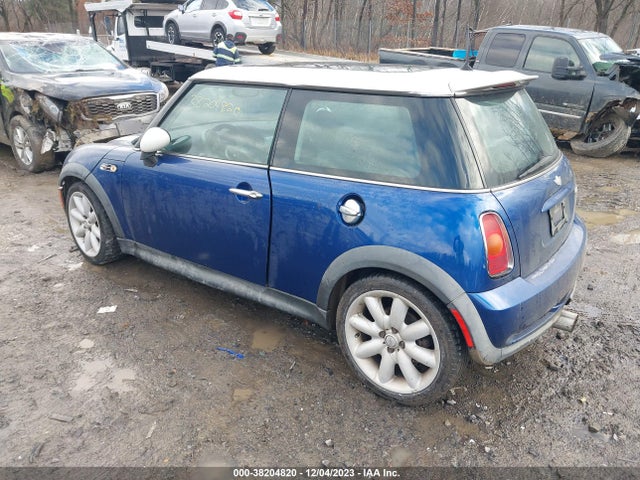 2003 MINI COOPER S WMWRE33433TD71990 Photo 2