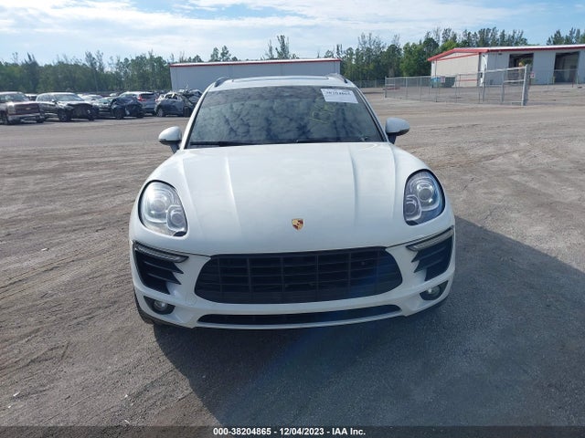 Porsche MACAN S 2018 WP1AB2A50JLB31383 Image 12