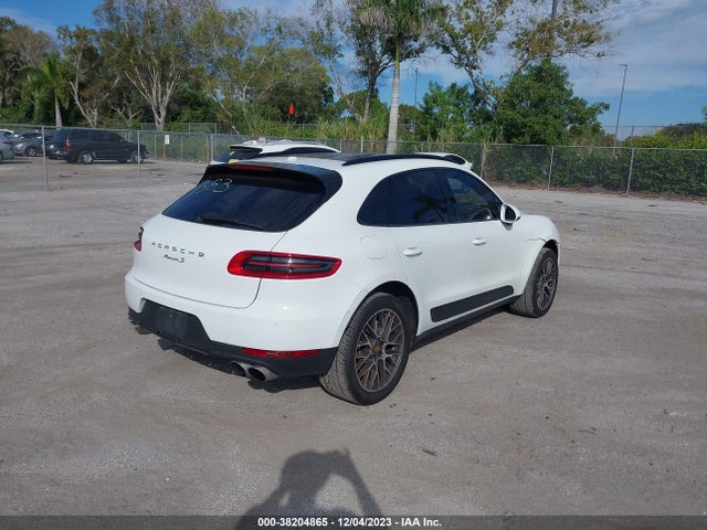 2018 PORSCHE MACAN WP1AB2A50JLB31383 Photo 3