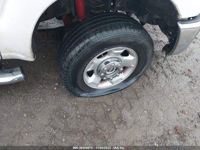 38204874 :رقم المزاد ، 1FT7W2BT8BEB23342 vin ، 2011 Ford F-250 Xlt مزاد بيع