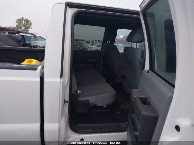 38204874 :رقم المزاد ، 1FT7W2BT8BEB23342 vin ، 2011 Ford F-250 Xlt مزاد بيع