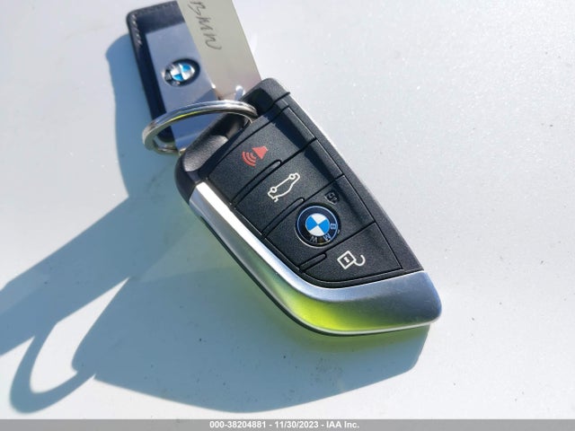BMW X1 Xdrive28i 2017 WBXHT3C35H5F82179 Image 11