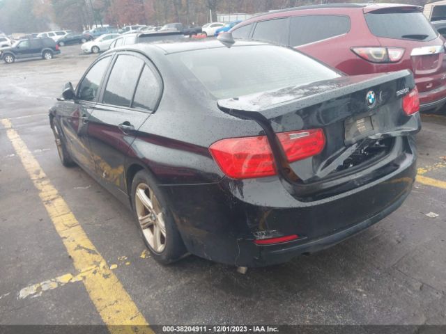 WBA3B1C5XEK132762 BMW 320i