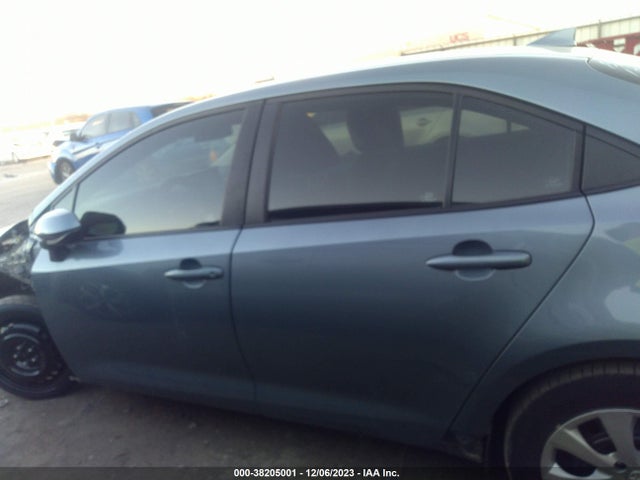 Toyota COROLLA LE 2022 5YFEPMAE2NP379065 Image 15