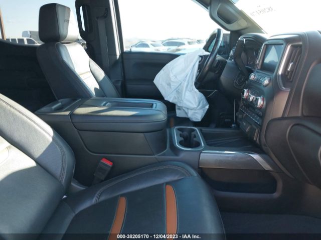 1GTP9EEL9KZ354750 GMC Sierra 1500 At4