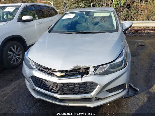 Chevrolet Cruze Lt Auto 2018 1G1BE5SM8J7164539 Image 12