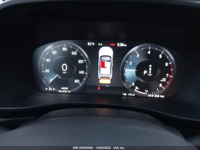 2019 VOLVO XC40 YV4162XZXK2012938 Photo 6