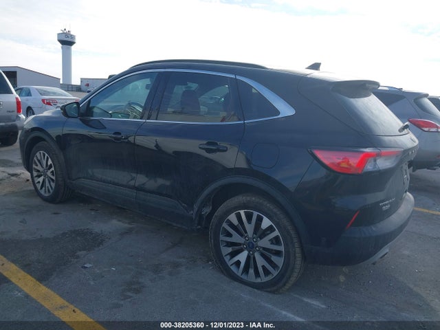 1FMCU9DZ0LUC35120 Ford Escape Titanium Hybrid