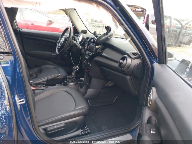 2018 MINI HARDTOP WMWXU1C50J2F81277 Photo 4