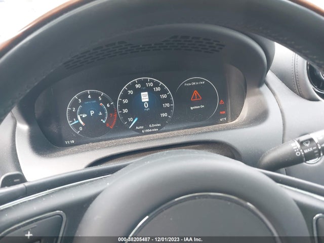 2017 JAGUAR XJ SAJWJ2GD9H8W08724 Photo 6