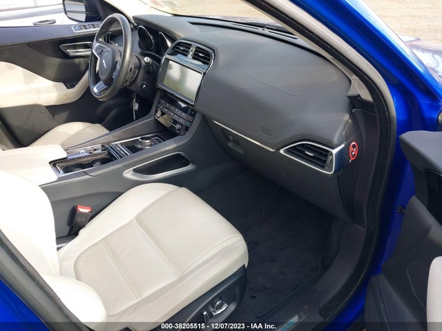 2019 JAGUAR F-PACE SADCK2FX4KA351714 Photo 4