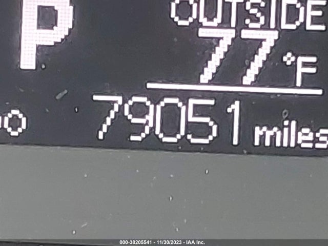 Toyota COROLLA LE 2018 5YFBURHE0JP831006 Image 15