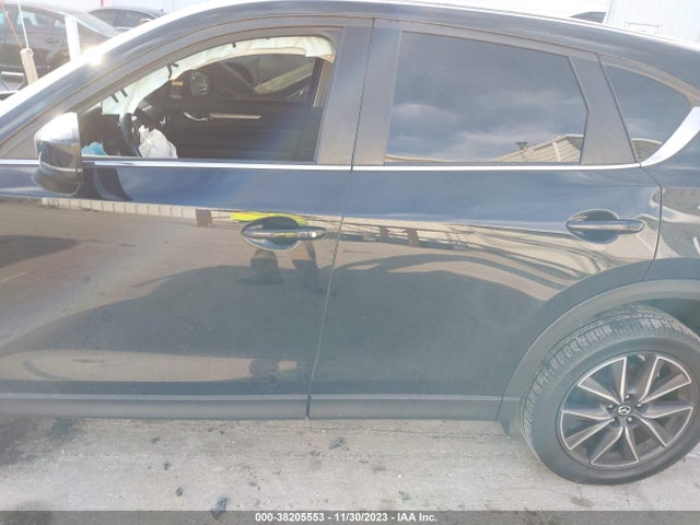 2018 MAZDA CX-5 TOURING VIN: JM3KFBCM2J0469584