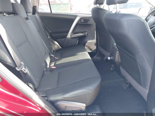 2018 TOYOTA RAV4 LE VIN: 2T3ZFREV0JW409787