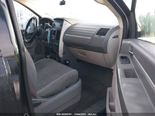 2010 DODGE GRAND CARAVAN SE VIN: 2D4RN4DEXAR164937