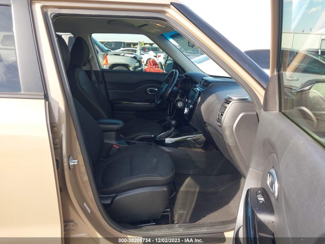 KIA SOUL + 2014 KNDJP3A55E7029584 Image 5