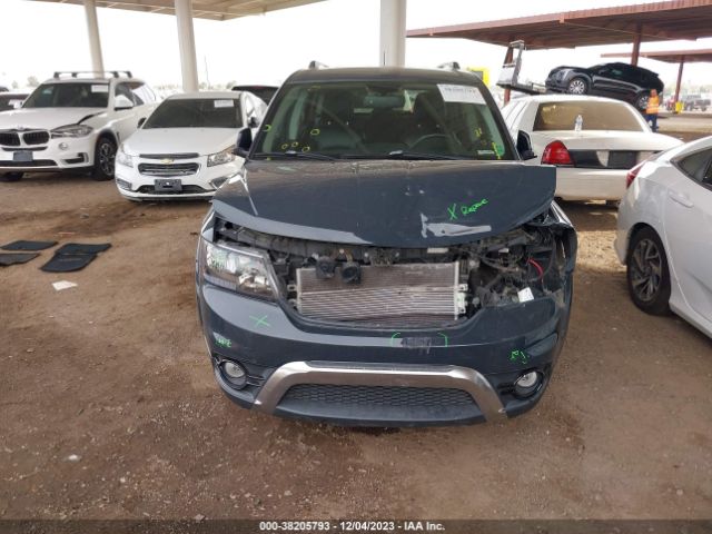3C4PDCGB4HT695965 Dodge Journey Crossroad Plus